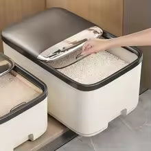 10KG Rice Storage Box (Airtight &amp; Moisture Proof)